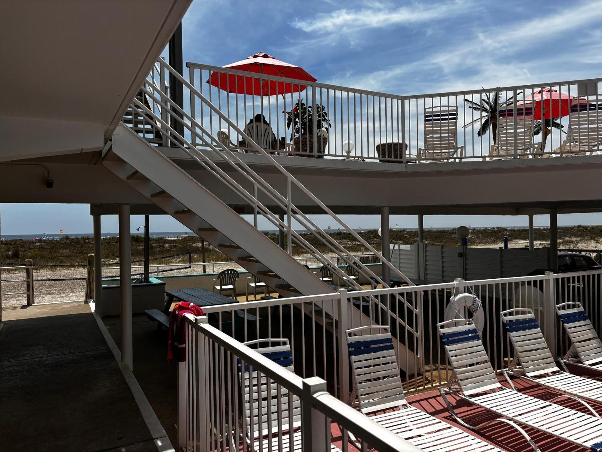 Paradise Oceanfront Resort Of 와일드우드크레스트 외부 사진
